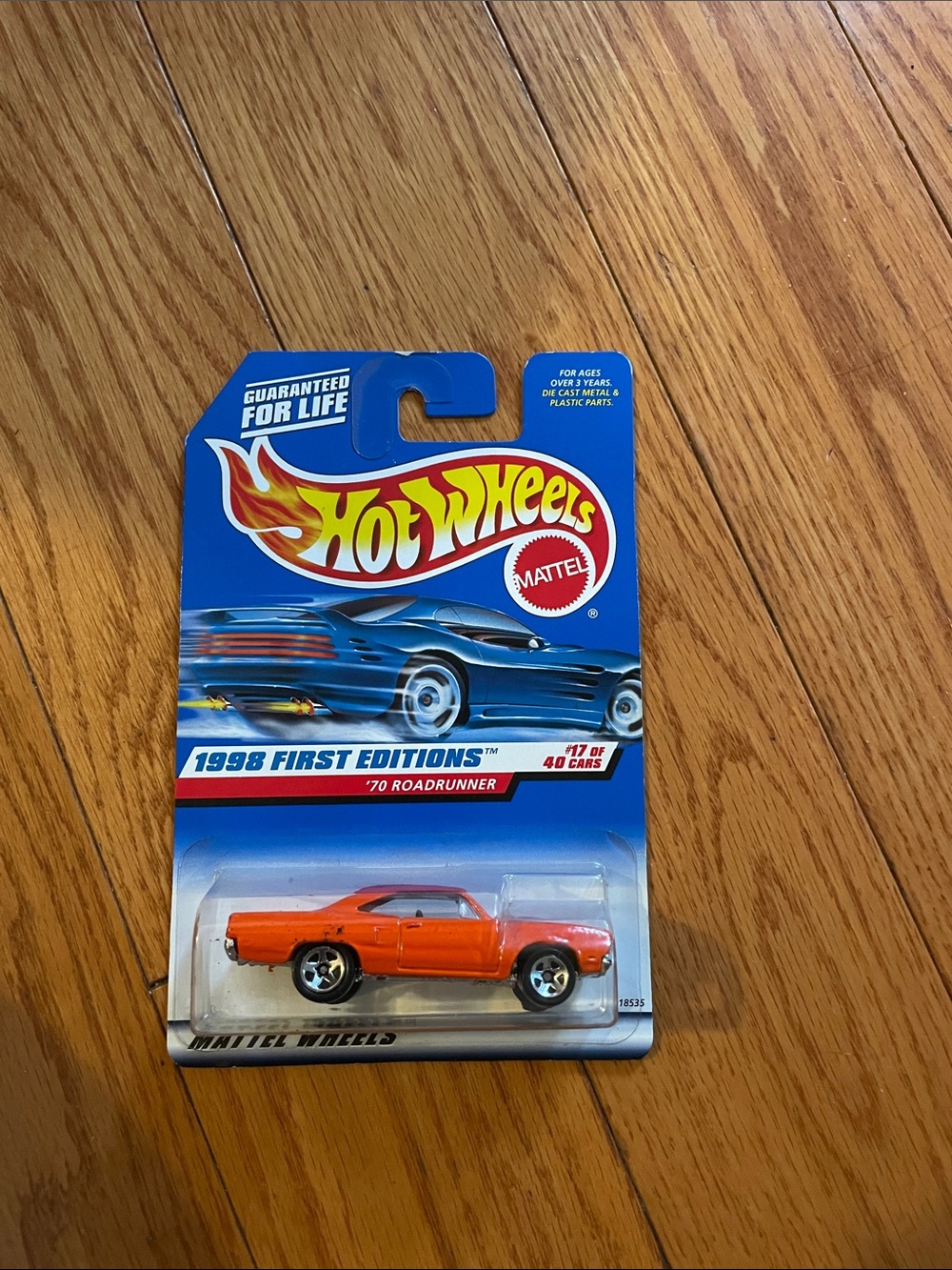Mattel Hot Wheels Orange '70 Roadrunner First Editions Carded
